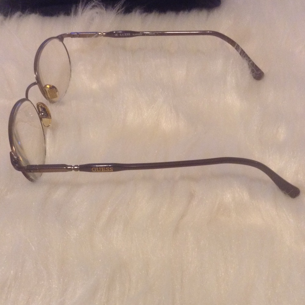 Guess frame - Picture 4 of 4